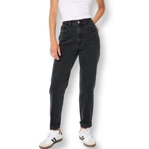 Hollister Ultra-High Rise Mom Jean